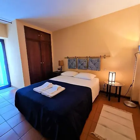 Out Of Town 旅馆 派瓦堡