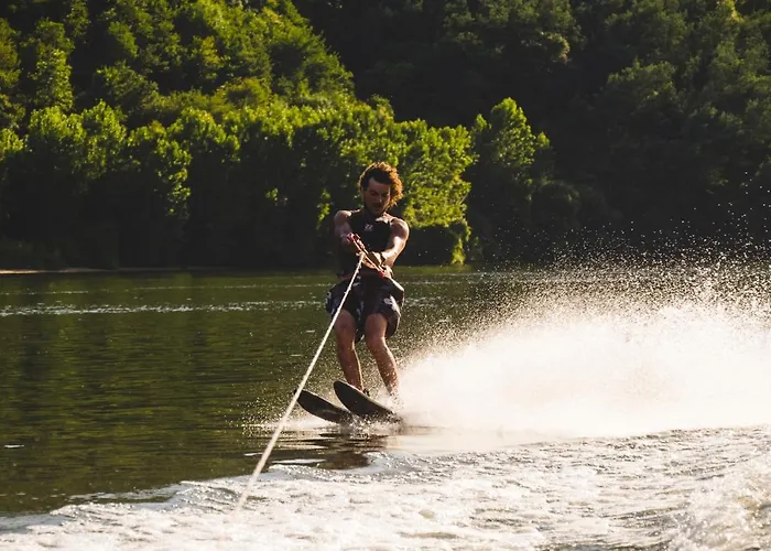 Hostel Out Of Town *