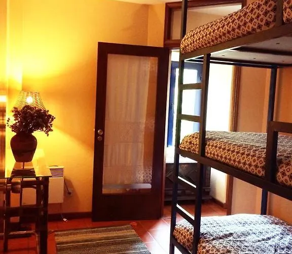 Out Of Town Hostel *